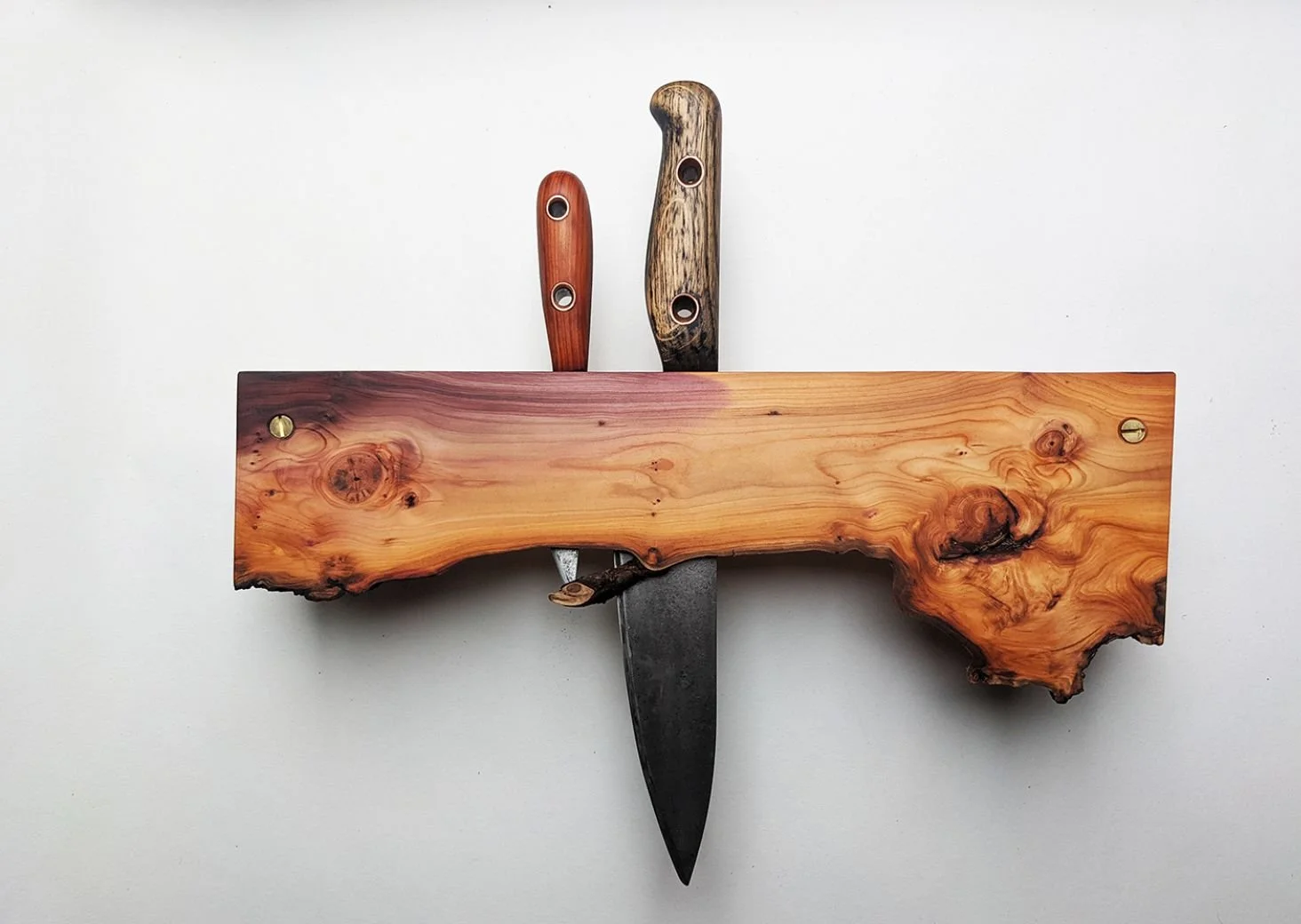 yew knife rack 3_optimised.jpg
